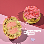 Strawberries & Cream by Axelsbaked